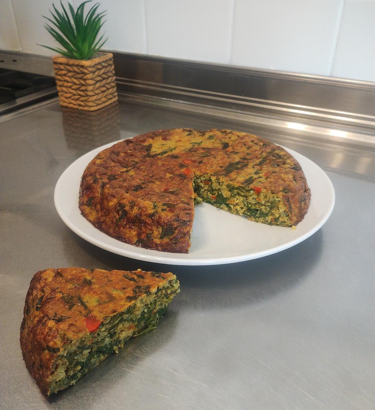 Tortilla de espinaca, zapallitos y arroz integral